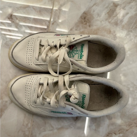 Reebok classic off white sneakers - Picture 2 of 7